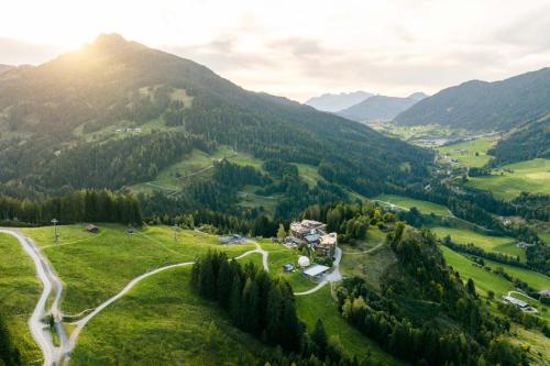 luxury hotels in Skicircus Saalbach Hinterglemm Leogang Fieberbrunn