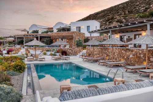 luxury hotels in Cyclades