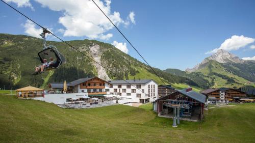 luxury hotels in Arlberg