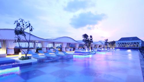 luxury hotels in Legian