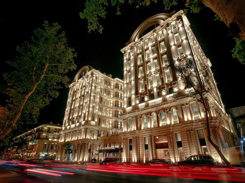 luxury hotels in Baku City Circuit