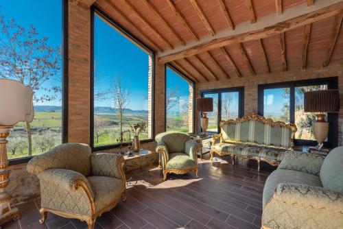 luxury hotels in Val Di Chiana