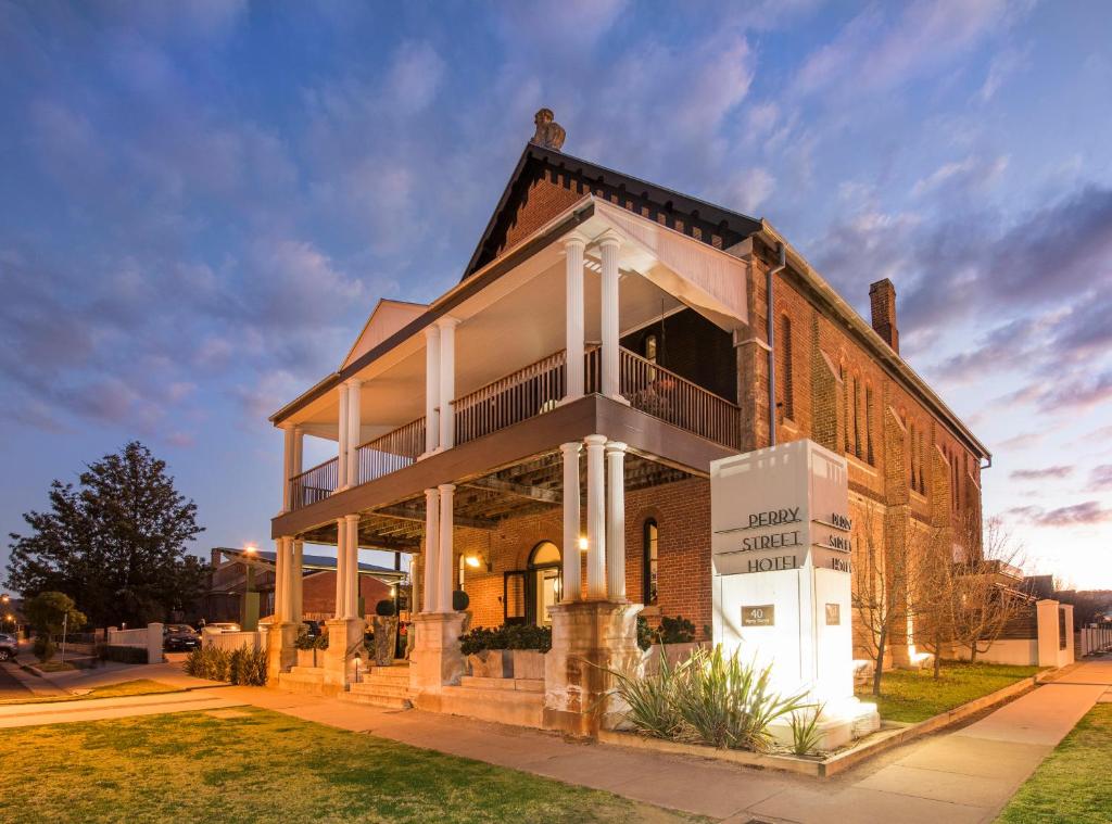 Perry Street Boutique Hotel
