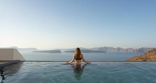 luxury hotels in Cyclades