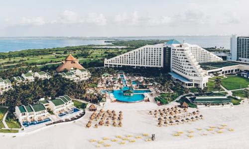 luxury hotels in Cancún