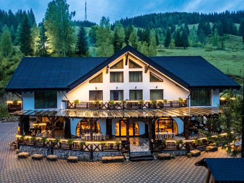 luxury hotels in Vatra Dornei