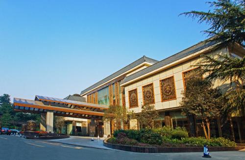 luxury hotels in Sichuan