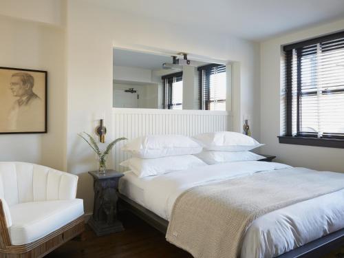 Neptune, an Ash Hotel