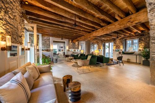 Pestana Fisherman Village