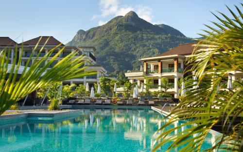 luxury hotels in Beau Vallon