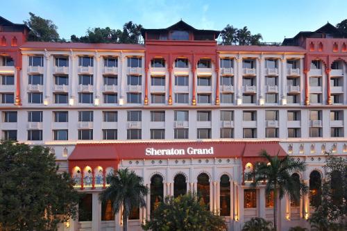 luxury hotels in Pune