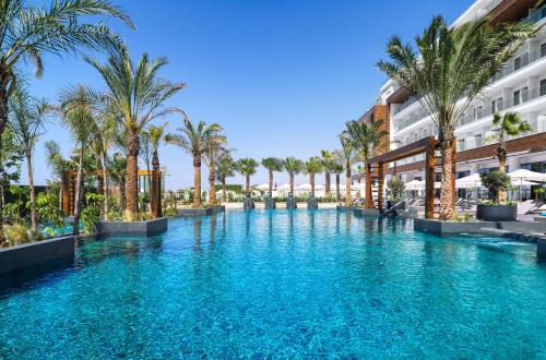 luxury hotels in Cyprus Government Controlled Area