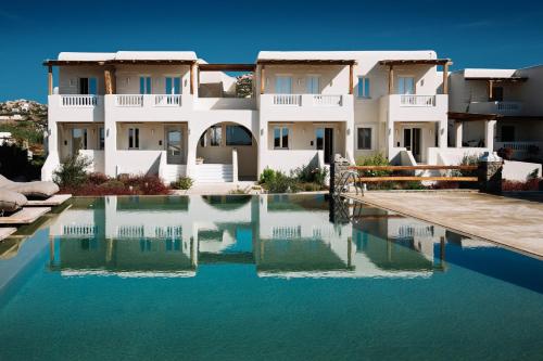 luxury hotels in Paros