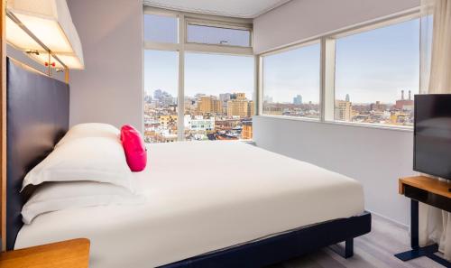 luxury hotels in Union Square