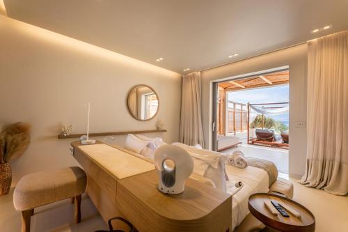 luxury hotels in Paros