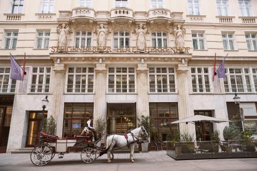 luxury hotels in Vienna (State)