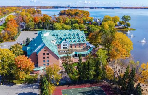 luxury hotels in Lake Placid