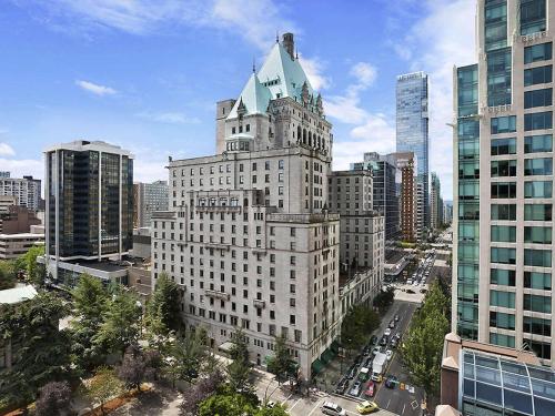 luxury hotels in Vancouver