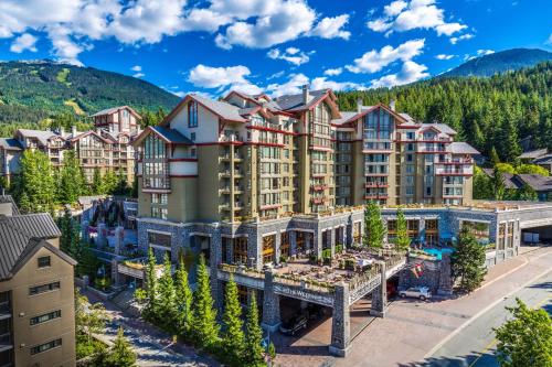 luxury hotels in Whistler