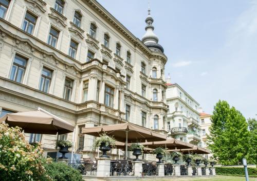 luxury hotels in Central Bohemia