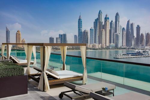 luxury hotels in Dubai