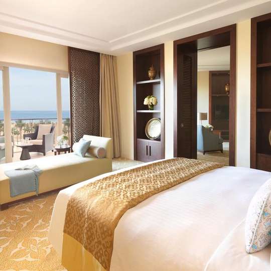 luxury hotels in Dubai