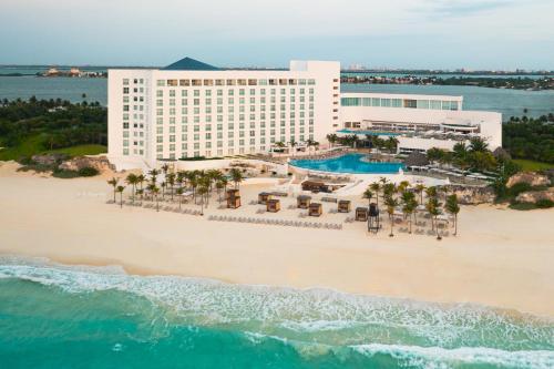 luxury hotels in Cancún