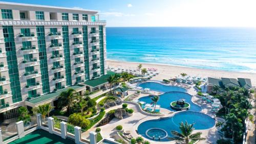 luxury hotels in Cancún