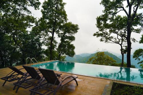 luxury hotels in Munnar