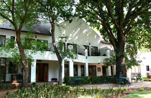 luxury hotels in Magaliesburg