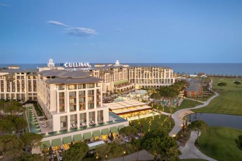 luxury hotels in Lara