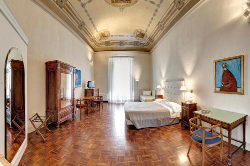 luxury hotels in Forlì