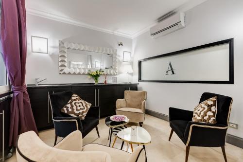 Residenza A -Via Veneto Fashion Rooms -self check-in