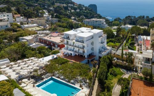 luxury hotels in Capri