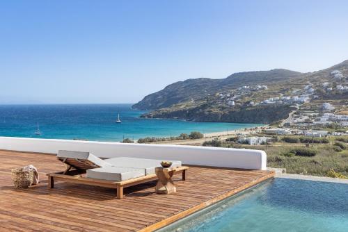 luxury hotels in Cyclades