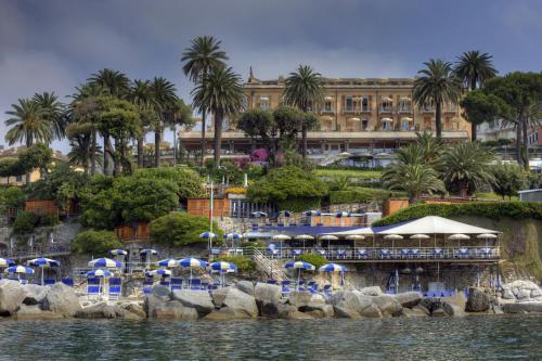 luxury hotels in Genova Area