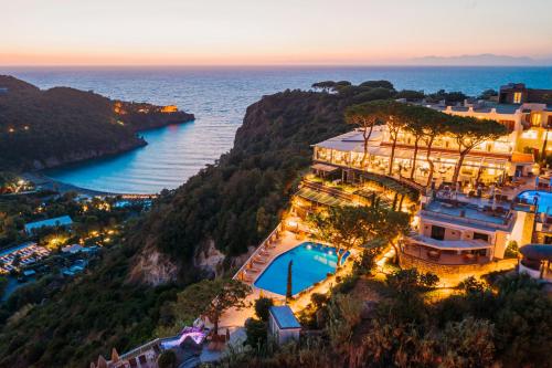 luxury hotels in Ischia