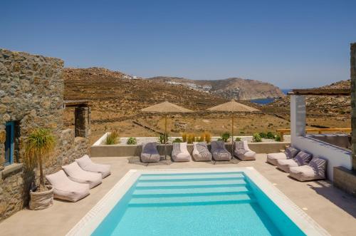 luxury hotels in Cyclades