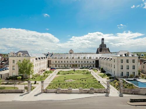 luxury hotels in Loire À Vélo