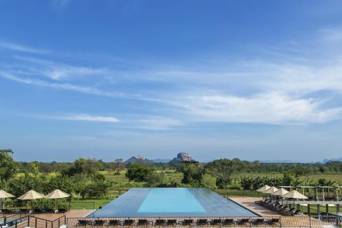 luxury hotels in Sigiriya