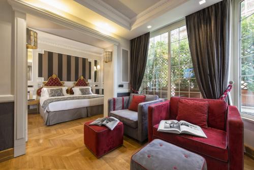 luxury hotels in Colosseum