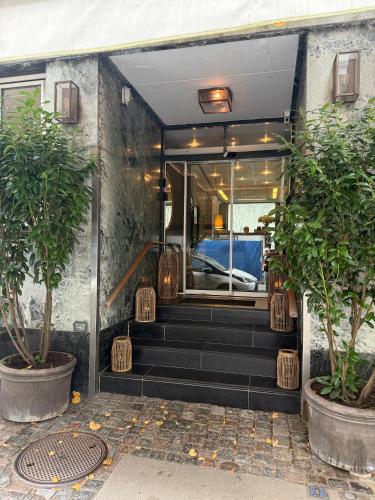 Hotel Maritime