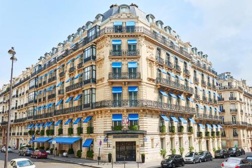 luxury hotels in 7Th Arr. (Near Eiffel Tower)