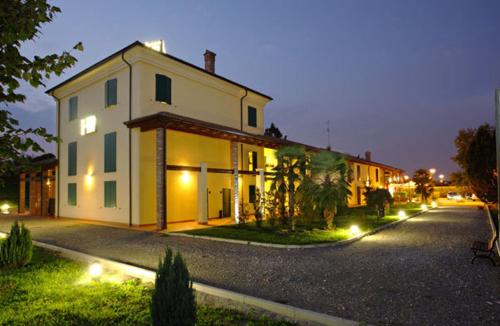 luxury hotels in Modena