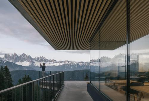 anders mountain suites 6