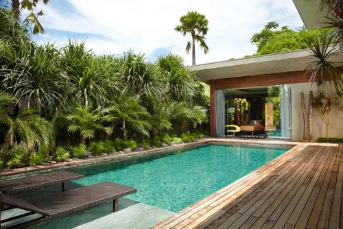 luxury hotels in Seminyak