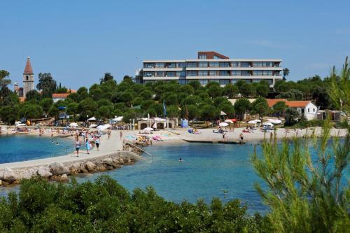 luxury hotels in Pula