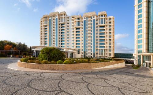 luxury hotels in Baku City Circuit