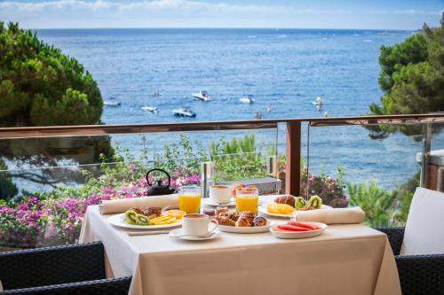 luxury hotels in Platja  D'Aro