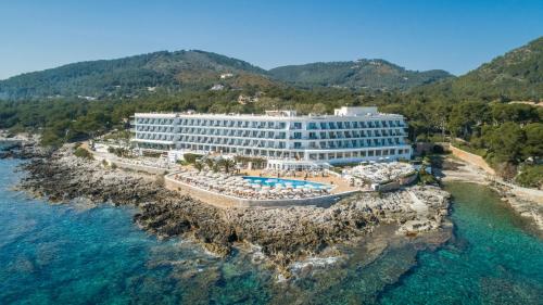 luxury hotels in Canyamel